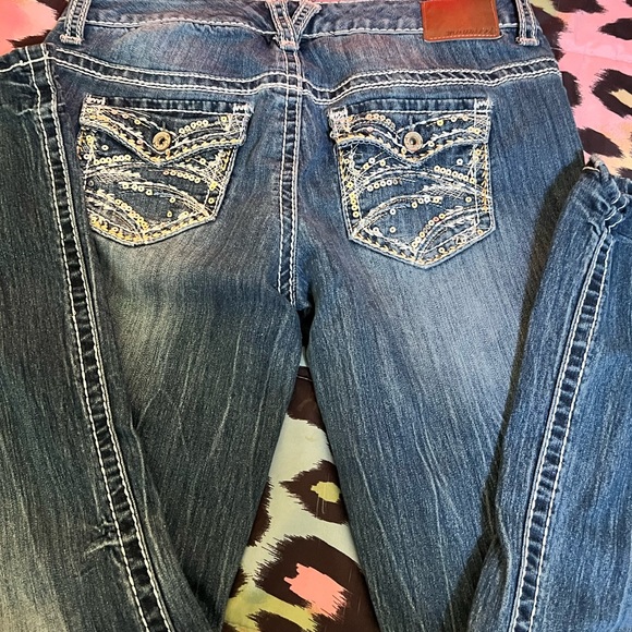 Maurice’s - Picture 2 of 4